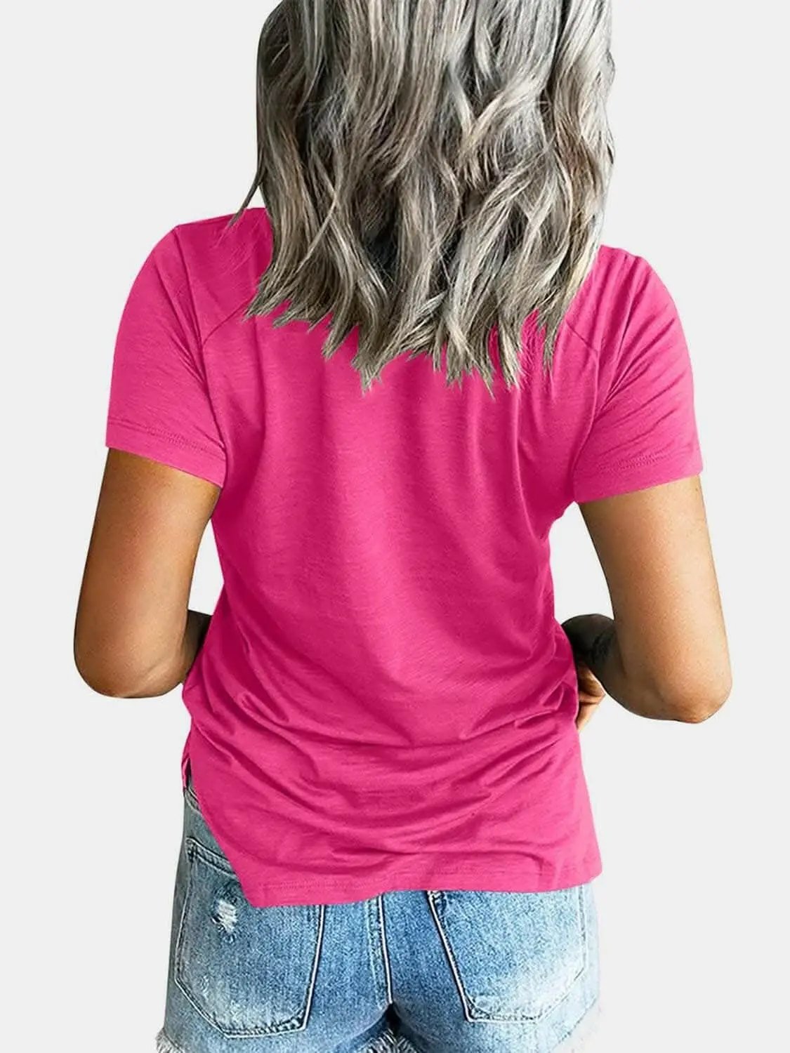 V-neck tee with pockets - comfy fit - Love Salve
